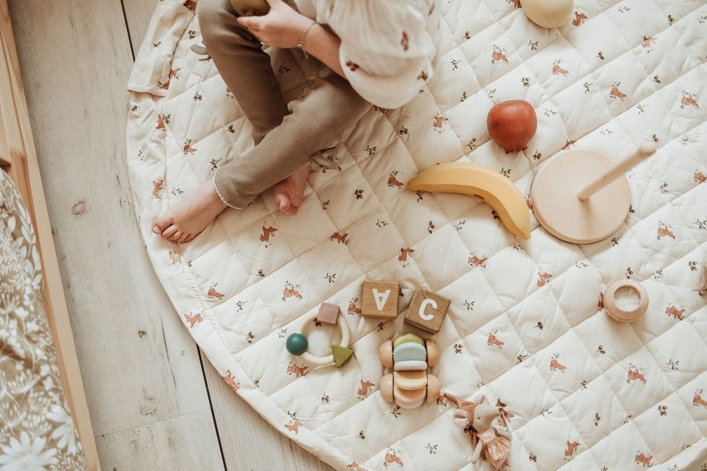 noomad soft Spielzeugtasche & Krabbeldecke