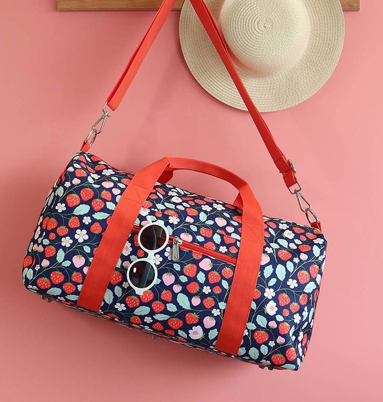 Reisetasche, Erdbeeren